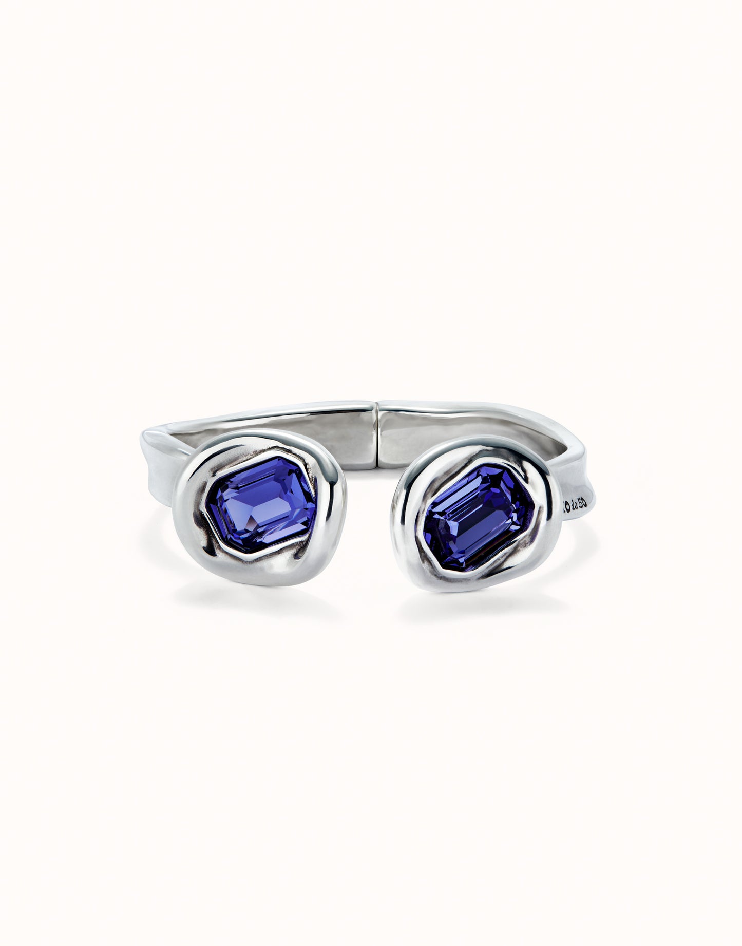 Bangle bracelet with two purple crystals-Uno De 50