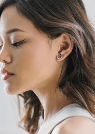 Corsage Post Earrings-Lovers Tempo