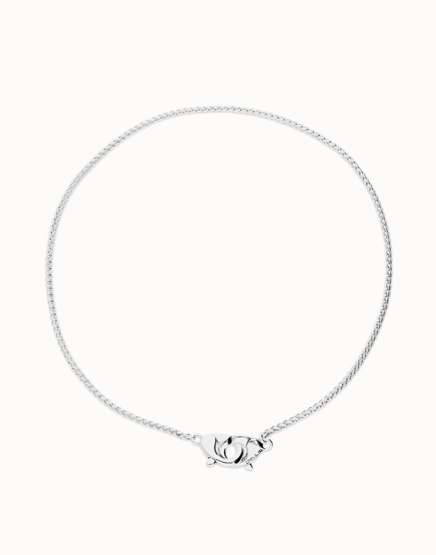 Necklace with intertwined carabiner-Uno De 50