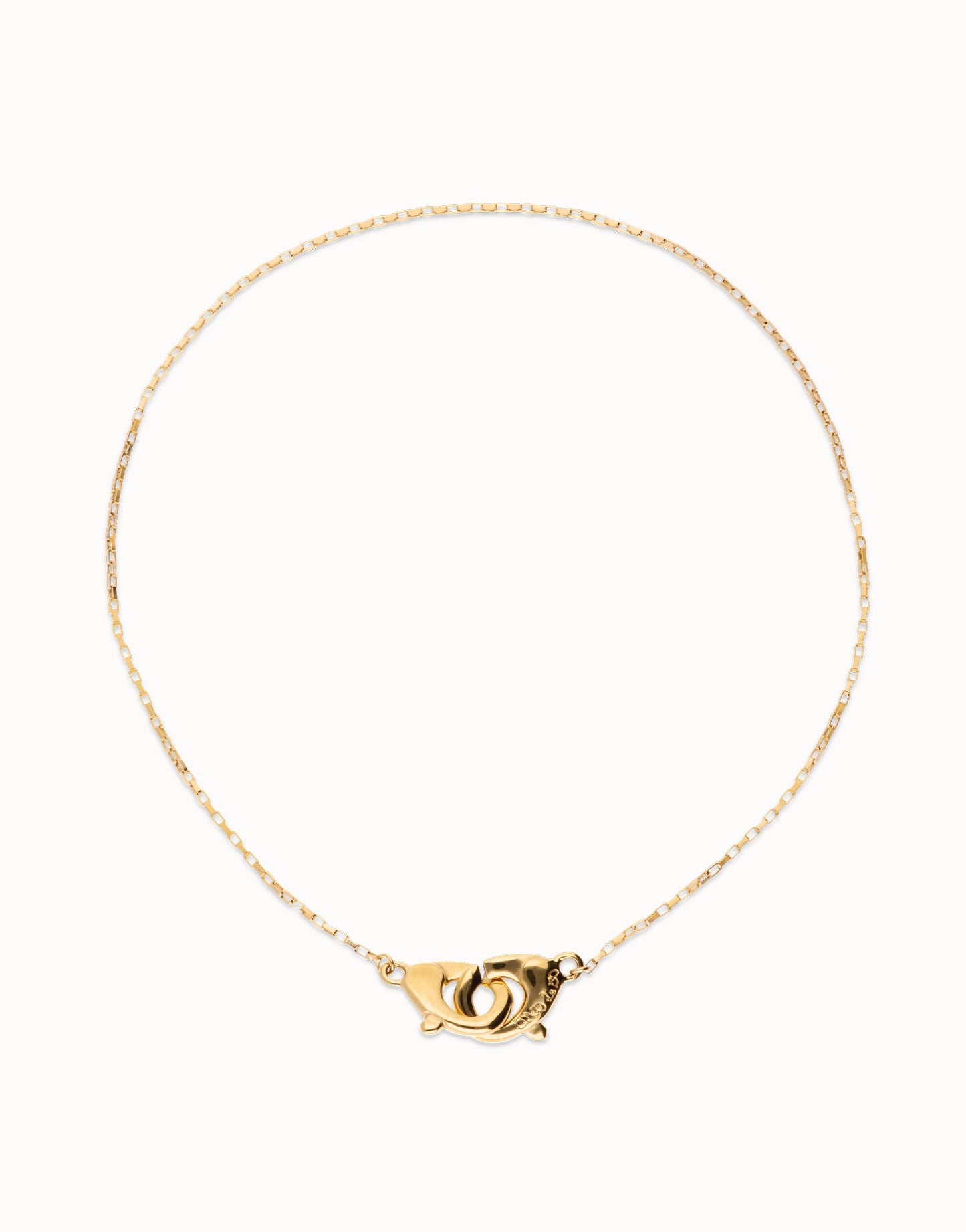 Necklace with interlaced carabiner detail